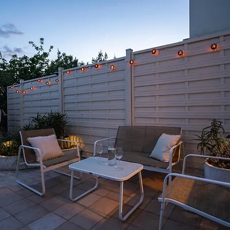 La Citadelle ~ Jacuzzi ~ Terrasse